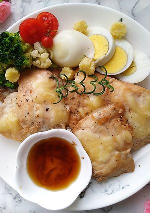 起司柚香煎鯛魚〞台灣鯛簡易低醣料理 的食譜成品照片