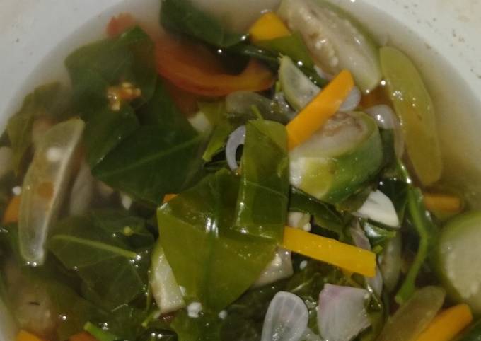 Resep Sayur Asem Daun Melinjo Belimbing Wuluh Oleh Dyah Pr Cookpad