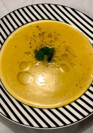 🎃✨忌廉南瓜湯Creamy pumpkin soup 的食譜成品照片
