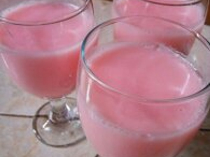 Langkah Mudah untuk Membuat Puding Silky Strawberry, Menggugah Selera