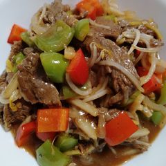 A picture of Pepper steak.