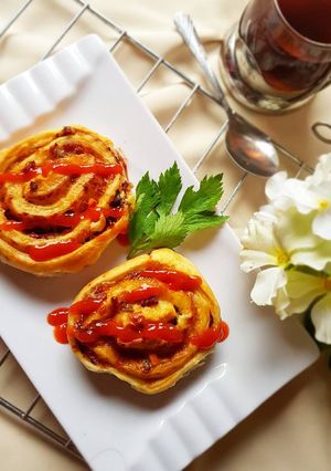 Foto resep Se'i Bread Rolls / smoked beef bread rolls