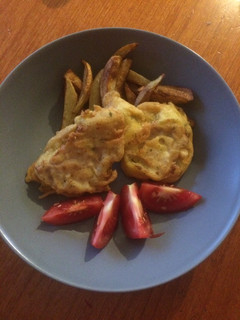 Tempura bundás pulykamell, virsli recept fotója