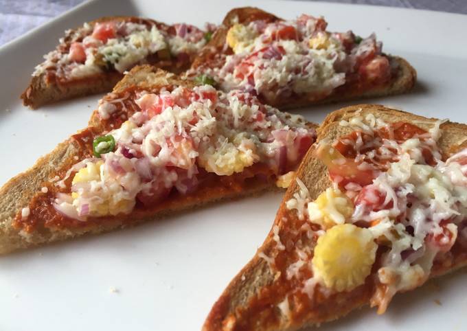 Pizza style open toast