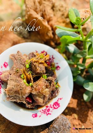 Hình của món Thịt Sườn heo kho gừng.