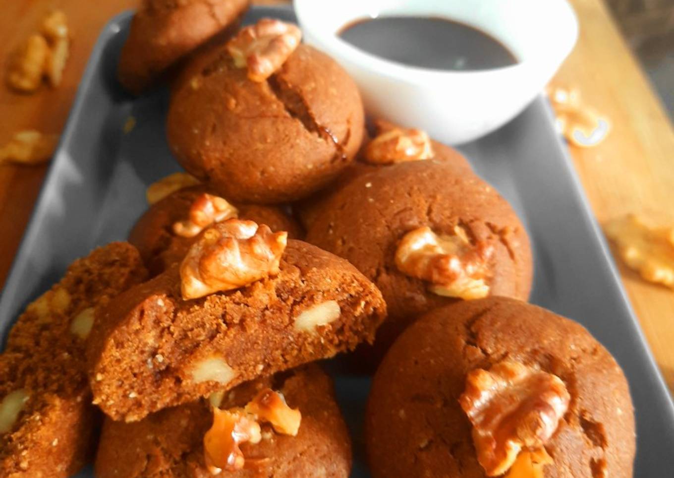Coffee walnut vegan cookies