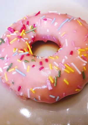 Φωτογραφία της συνταγής Raspberry glaze donuts