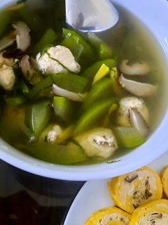 Hình của món Canh bí nấu mọc ức gà.