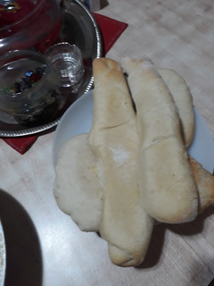 Una foto de Pan casero tipo baguette, a mi manera