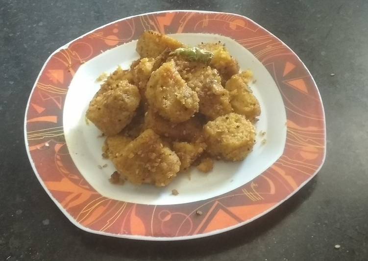 Simple Way to Prepare Homemade Khichadi Dudhi BottleGourd Muthiya