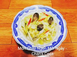 Hình của món Bắp su xào nấm chay.