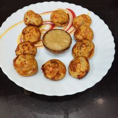 A picture of Moong dal Appe.