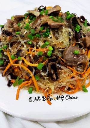 Hình của món Lòng vịt xào Miến.