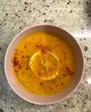 Σούπα καρότο με χυμό πορτοκαλιού και μυρωδικά