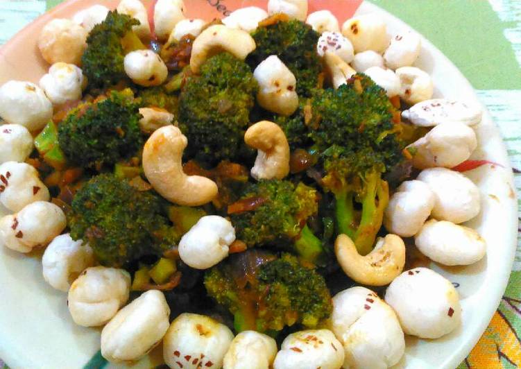Makhni Broccoli with roasted cashwes &amp; lotus seeds