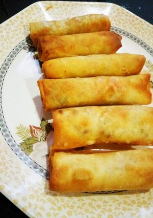 A picture of Chicken tikka veggies Roll.