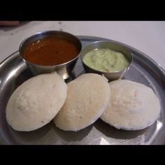 A picture of Idli sambar.