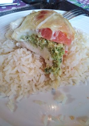 Una foto de Pollo Caprese