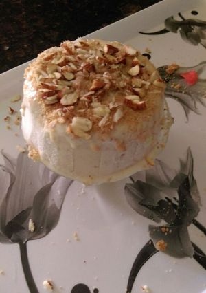 A picture of Khoya kulfi.