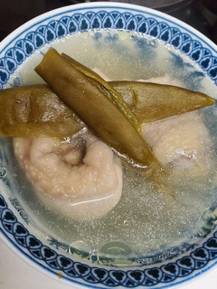 剝皮辣椒雞湯 的食譜成品照片