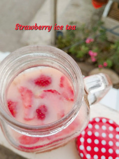 Foto resep Strawberry ice tea