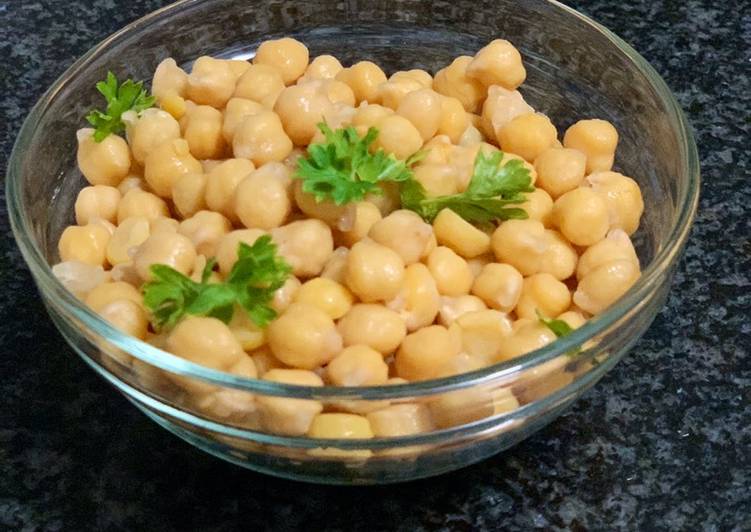 Recipe of Quick Boiled Chickpeas