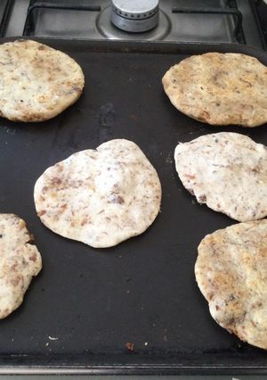 Una foto de Gordas de chicharrón prensado