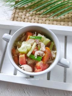 Foto resep Sop Ayam Oyong