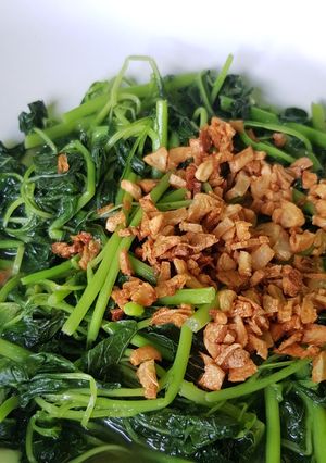 Foto resep Tumis bayam bawang putih