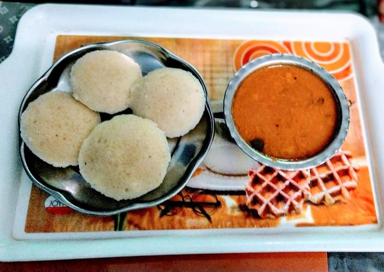 Recipe of Delicious Instant rawa idli and Sambhar recipe