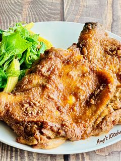 氣炸雞腿 / 雞油拌龍鬚菜 的食譜成品照片