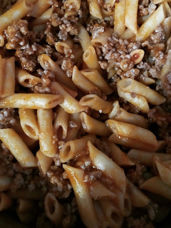 Una foto de Macarrones con carne