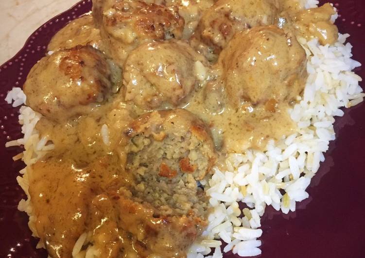 Recipe: Tasty Crazy Easy Crockpot Meatballs & Gravy 🤪