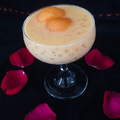 Milk And Rock Melon With Sago A picture of Milk And Rock Melon With Sago.
