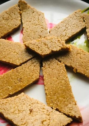 A picture of Kaju Katli with jaggery.
