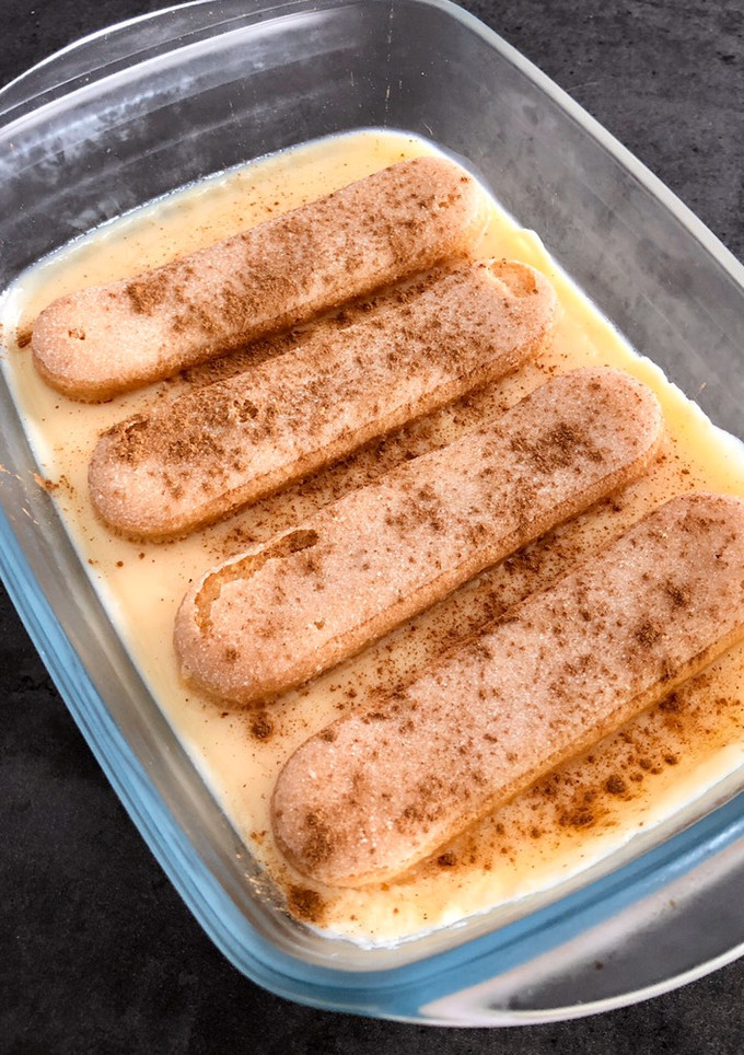 Una foto de Natillas con bizcochos de soletilla en Thermomix