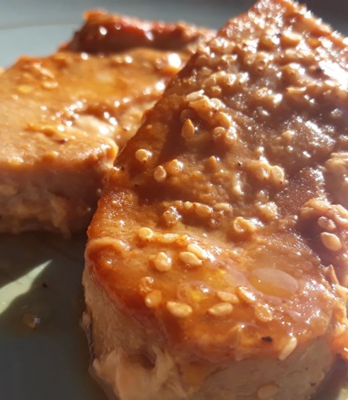 Foto principal de Atún en salsa de soja con mostaza y miel