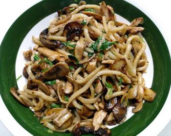 Popular Recipe Chicken mushrooms and udon Home Style