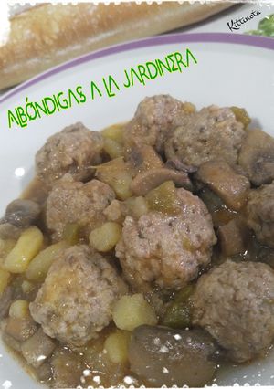 Una foto de Albóndigas a la jardinera (Thermomix)