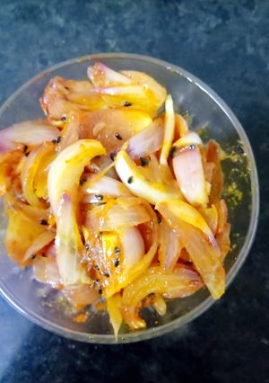 A picture of Onion pickle.
