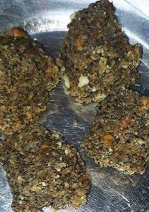 एनर्जी बार (energy baar recipe in hindi) रेसिपी मुख्य फोटो