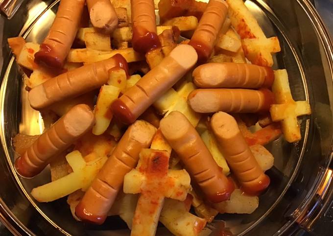 Poêlée de doigts et croix d Halloween (panais pommes de terre patate douce navet saucisses)