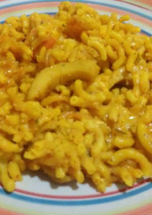 Una foto de Fideuá con calamares y langostinos con Thermomix