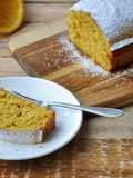Budín de naranja en licuadora (sin harina y sin azúcar)
