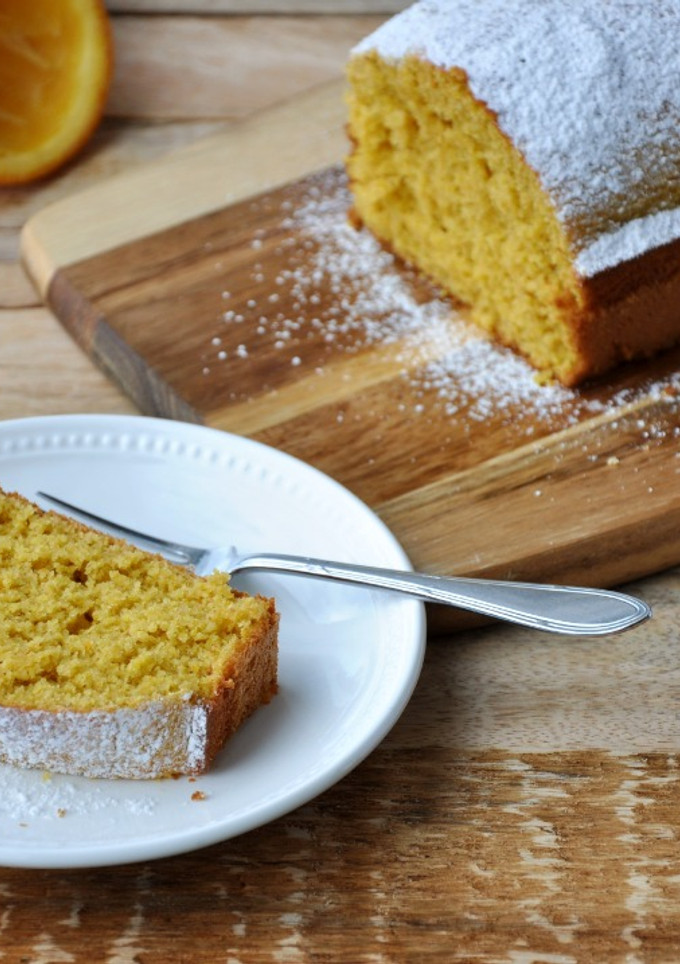 Una foto de Budín de naranja en licuadora (sin harina y sin azúcar)