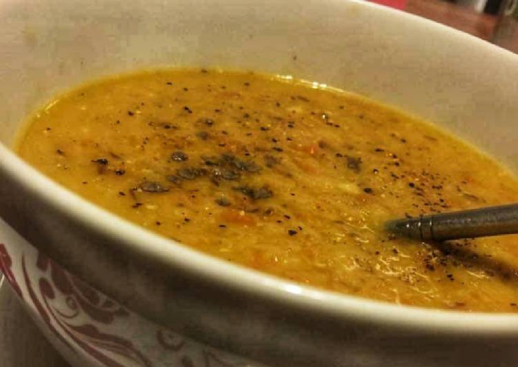 Carrot lentil soup