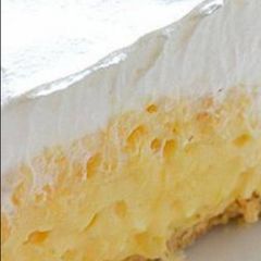 A picture of Mike's EZ Pineapple Cheesecake & Whipped Topping.