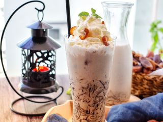 Susu Kurma Bercincau#Kurma