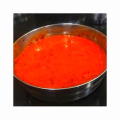 A picture of Momo Chutney.