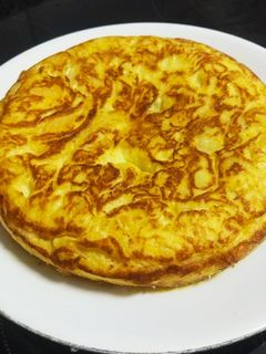 Una foto de Tortilla de patatas y calabaza